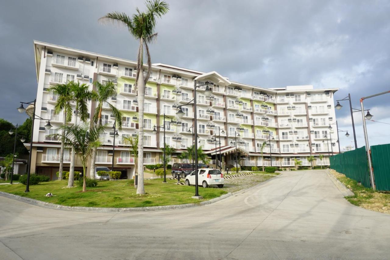 Comfy Condo Unit 5Mins From Mactan Airport+Netflix Μακτάν Εξωτερικό φωτογραφία