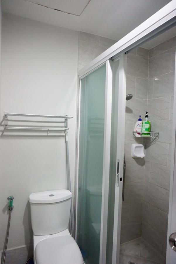 Comfy Condo Unit 5Mins From Mactan Airport+Netflix Μακτάν Εξωτερικό φωτογραφία
